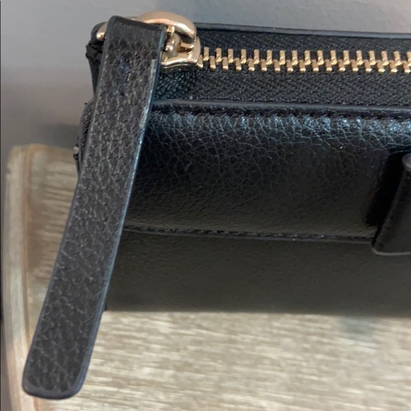 Like anew Kate Spade Wallet - Picture 3 of 5